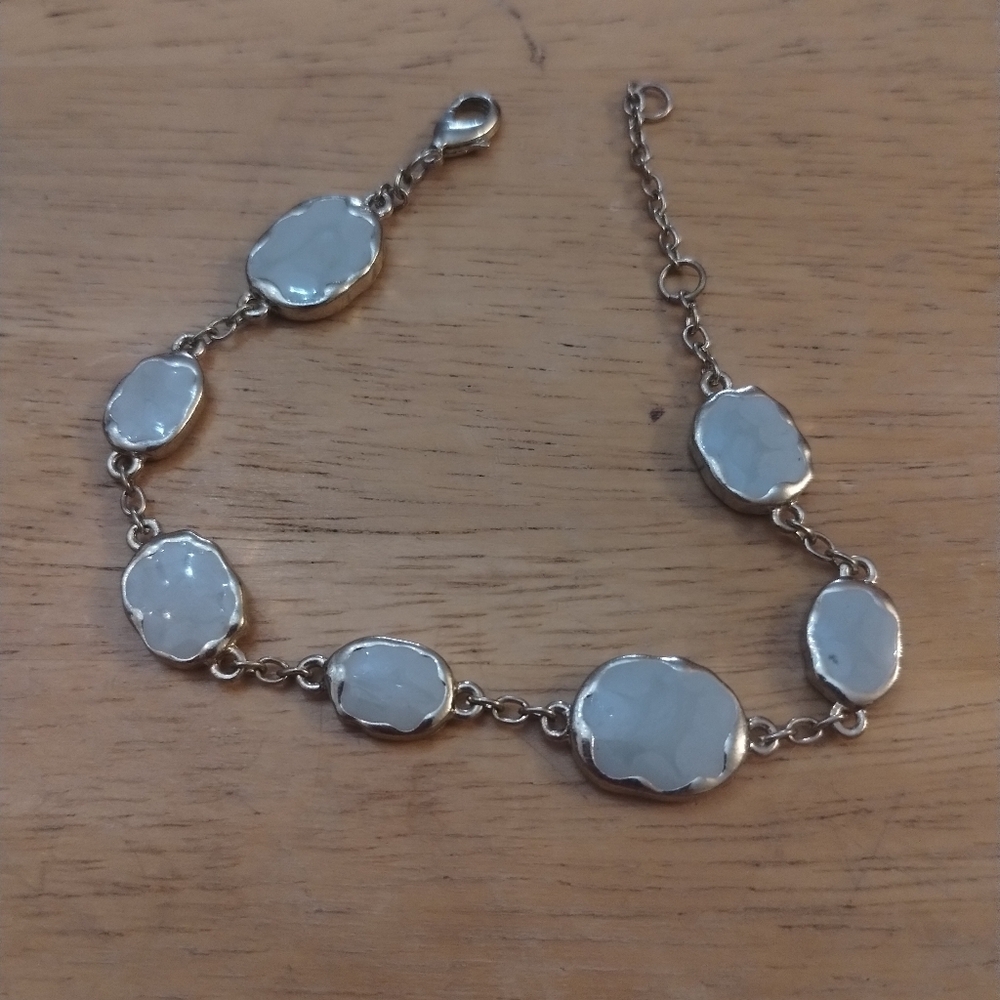 Women's Stone Bracelet with White Accents - Picture 1 of 3